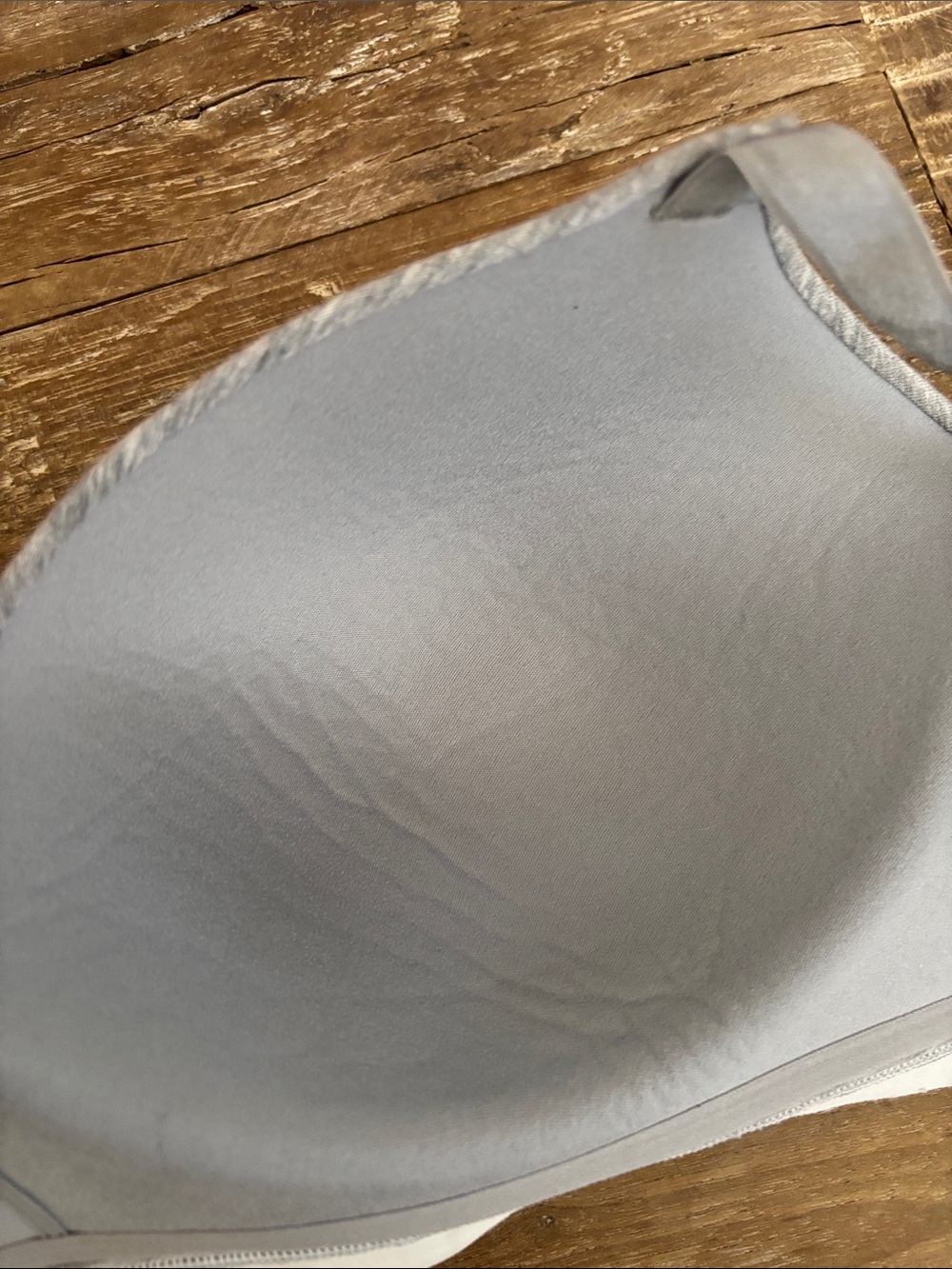 Victoria’s Secret bundle of 2 Bras - Picture 10 of 10